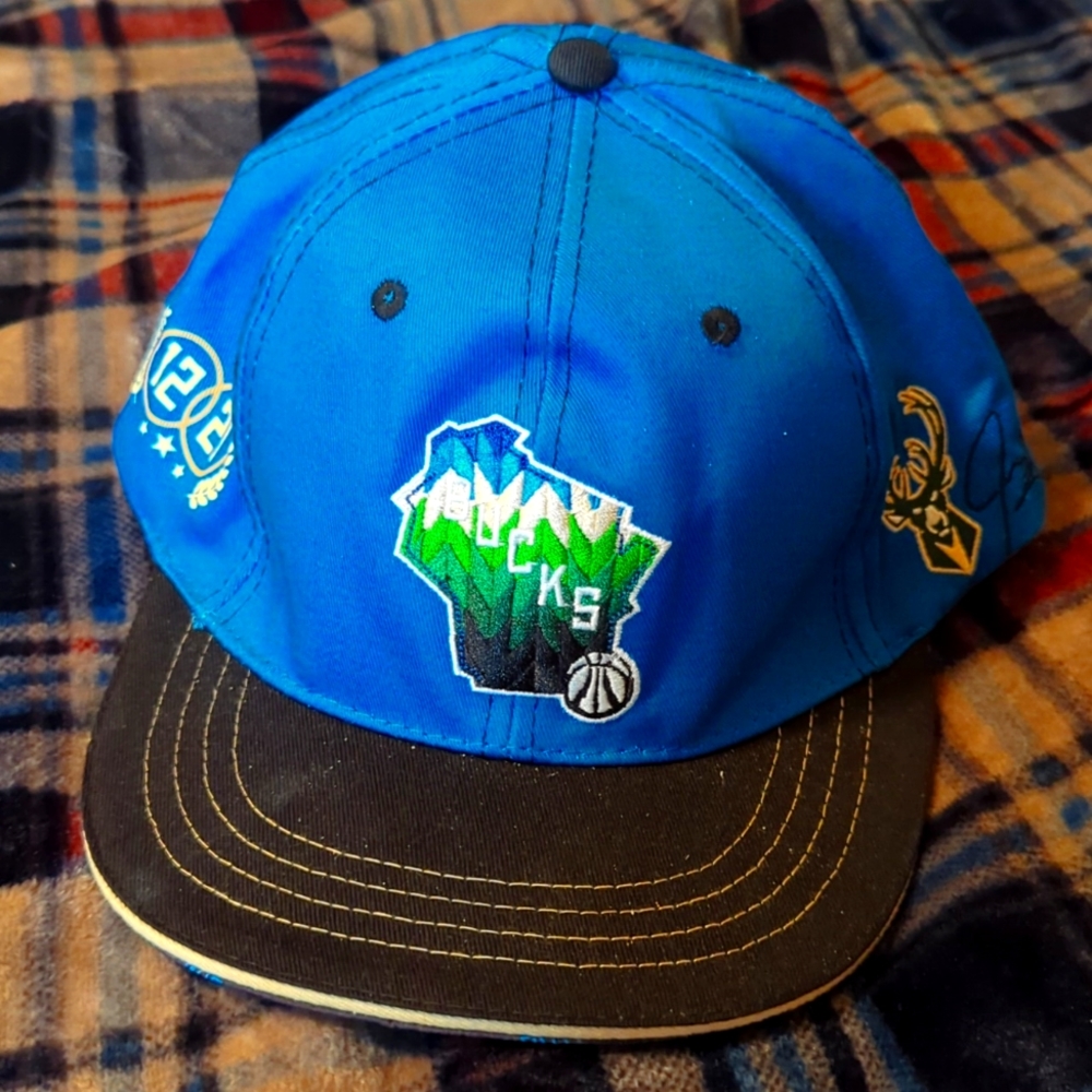 Milwaukee Bucks SGA Jrue Holiday Snapback Cap New